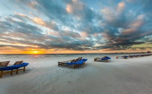 Pointe Estero Beach Resort - 17