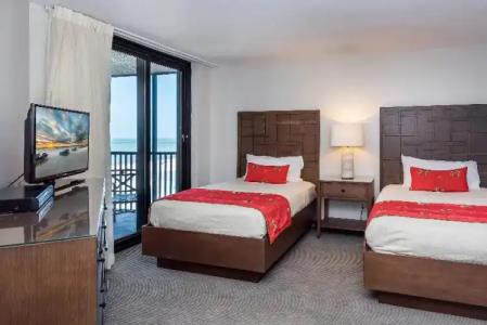 Pointe Estero Beach Resort - 91