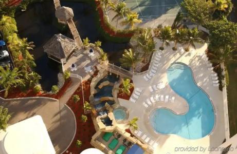 Pointe Estero Beach Resort - 11