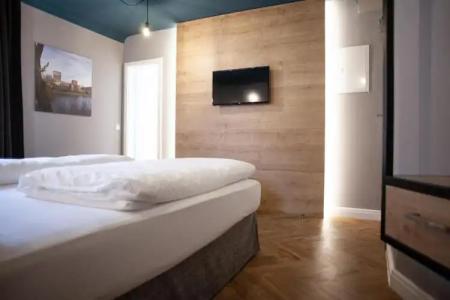 Bayerischer Hof - 29