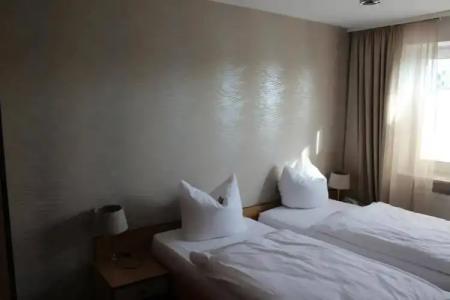 Osterberg - Restaurant Und - 4