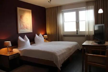 Osterberg - Restaurant Und - 3