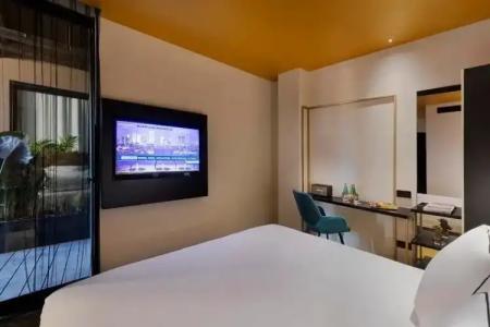 Lighthouse by Browns - 29