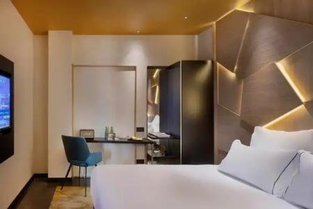 Lighthouse by Browns - 28