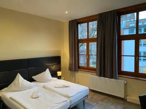 Avalon Bed & Breakfast Themen/- Nichtraucherhotel - 1