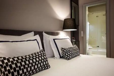 Osam - Adults Only - 34