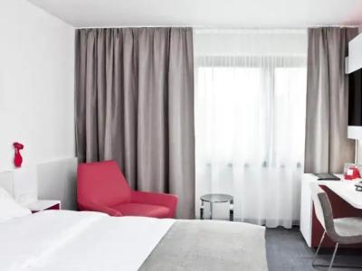 DORMERO Hannover - 104