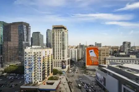 Residence Inn by Marriott Los Angeles L.A. Live - 53