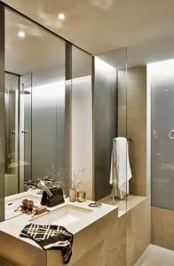 Side, Hamburg, a Member of Designs - 59