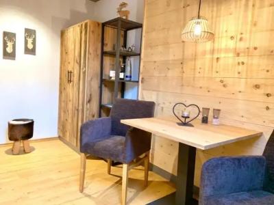 Lngenfelder Hof - 42