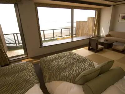 Lake Saroma Tsuruga Resort - 42