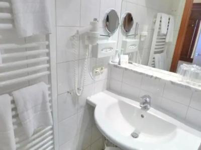 Aktiv Schweiger - 35