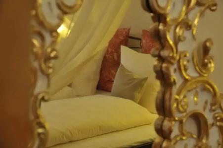 hideautss Der Rosengarten. - 17