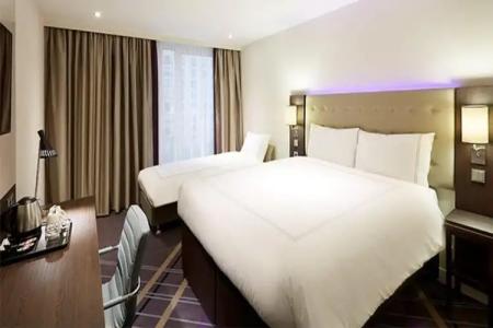 Premier Inn Essen City Limbecker Platz - 5