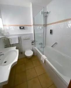 Bayerischer Hof - 30