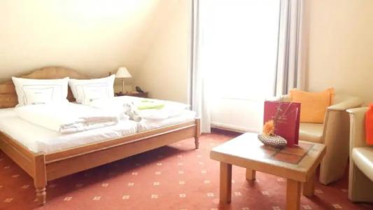 Airport Fashion - 26