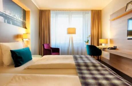 Leonardo Royal Düsseldorf Königsallee - 65