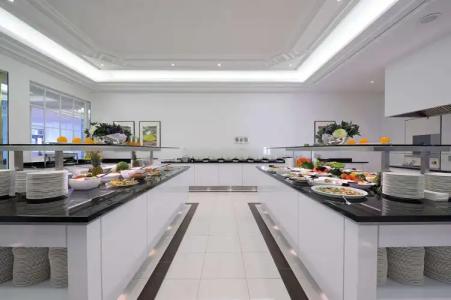 Radisson Blu Conference, - 11