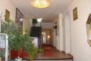 Hotel Minerva Garni, Dusseldorf