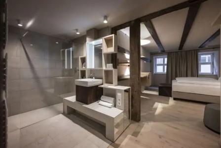 & SPA Goldene Rose - 18