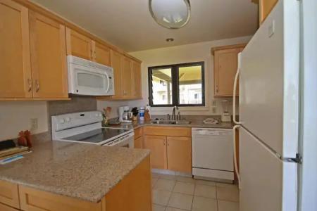 Hilton Garden Inn Kauai Wailua Bay, HI - 16