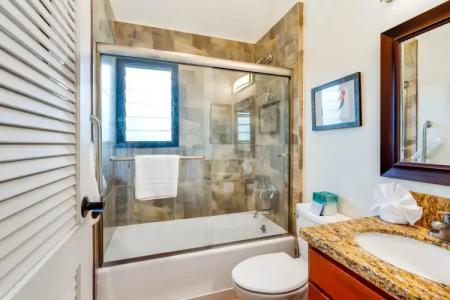 Hilton Garden Inn Kauai Wailua Bay, HI - 7