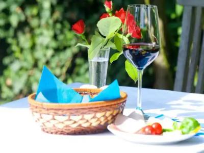 AKZENT Am Hohenzollernplatz - 11