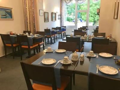 AKZENT Am Hohenzollernplatz - 27