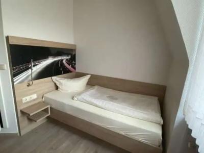 Schmidt-Mönnikes - 2