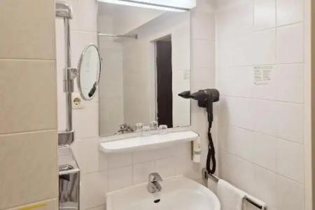 Garner BOCHUM by IHG - 83