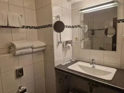 Garner BOCHUM by IHG - 174