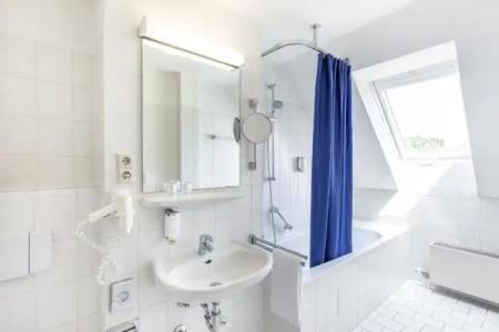 Garner BOCHUM by IHG - 79