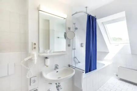 Garner BOCHUM by IHG - 161