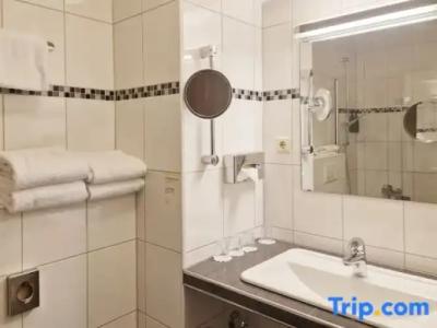 Garner BOCHUM by IHG - 190