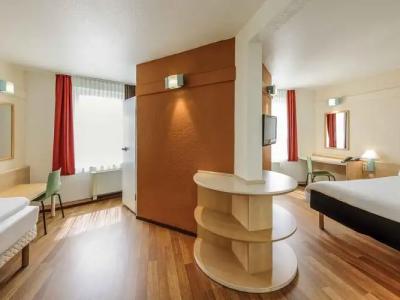 B&B Bochum Hbf-Süd - 4