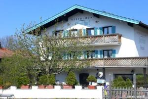 Hotel Jägerhof Garni, Bernau am Chiemsee
