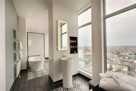 Park Inn by Radisson Berlin Alexanderplatz - 2