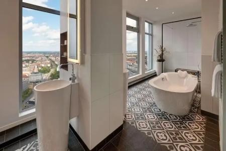 Park Inn by Radisson Berlin Alexanderplatz - 80