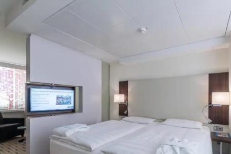 Park Inn by Radisson Berlin Alexanderplatz - 70