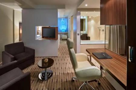 Park Inn by Radisson Berlin Alexanderplatz - 72