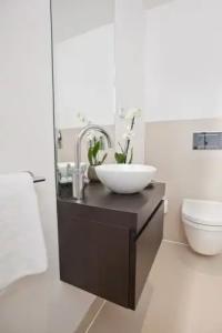 Goodman's Living - 26