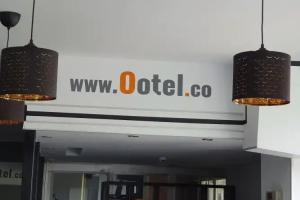 Ootel.Com, Berlin