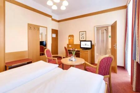 Bergfried & Schönblick - 1