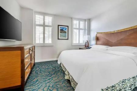 Hilton Grand Vacations Club at Hilton Hawaiian Village - Lgn Tower - 90