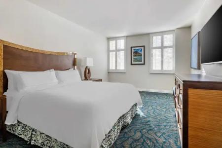 Hilton Grand Vacations Club at Hilton Hawaiian Village - Lgn Tower - 68