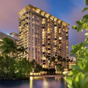 Hilton Grand Vacations Club at Hilton Hawaiian Village - Lgn Tower - 0
