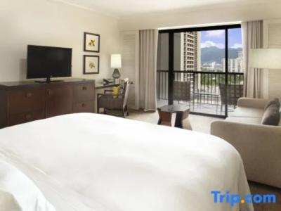 Hilton Hawaiian Village Waikiki Beach Resort - 415