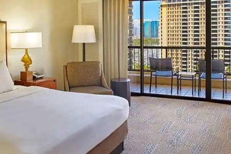 Hilton Hawaiian Village Waikiki Beach Resort - 401