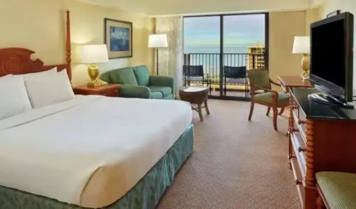 Hilton Hawaiian Village Waikiki Beach Resort - 80