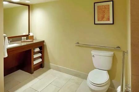 Hilton Hawaiian Village Waikiki Beach Resort - 40